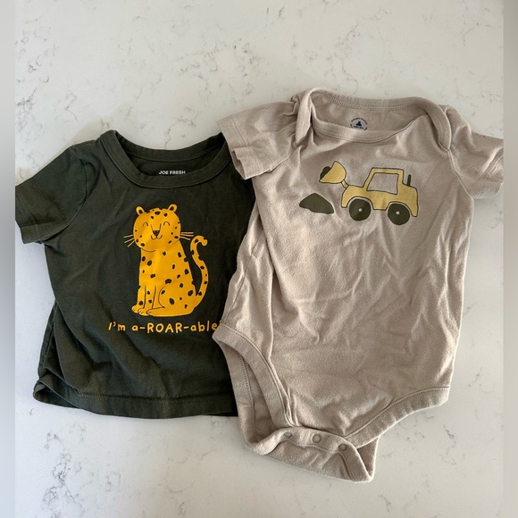 6-12 month tshirts - Picture 1 of 1